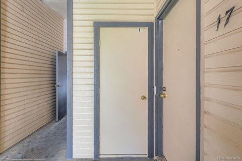 Condominium in Aurora CO 497 S Memphis Way #17.jpg