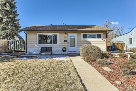 Single Family Residence in Aurora CO 841 N OAKLAND Street.jpg