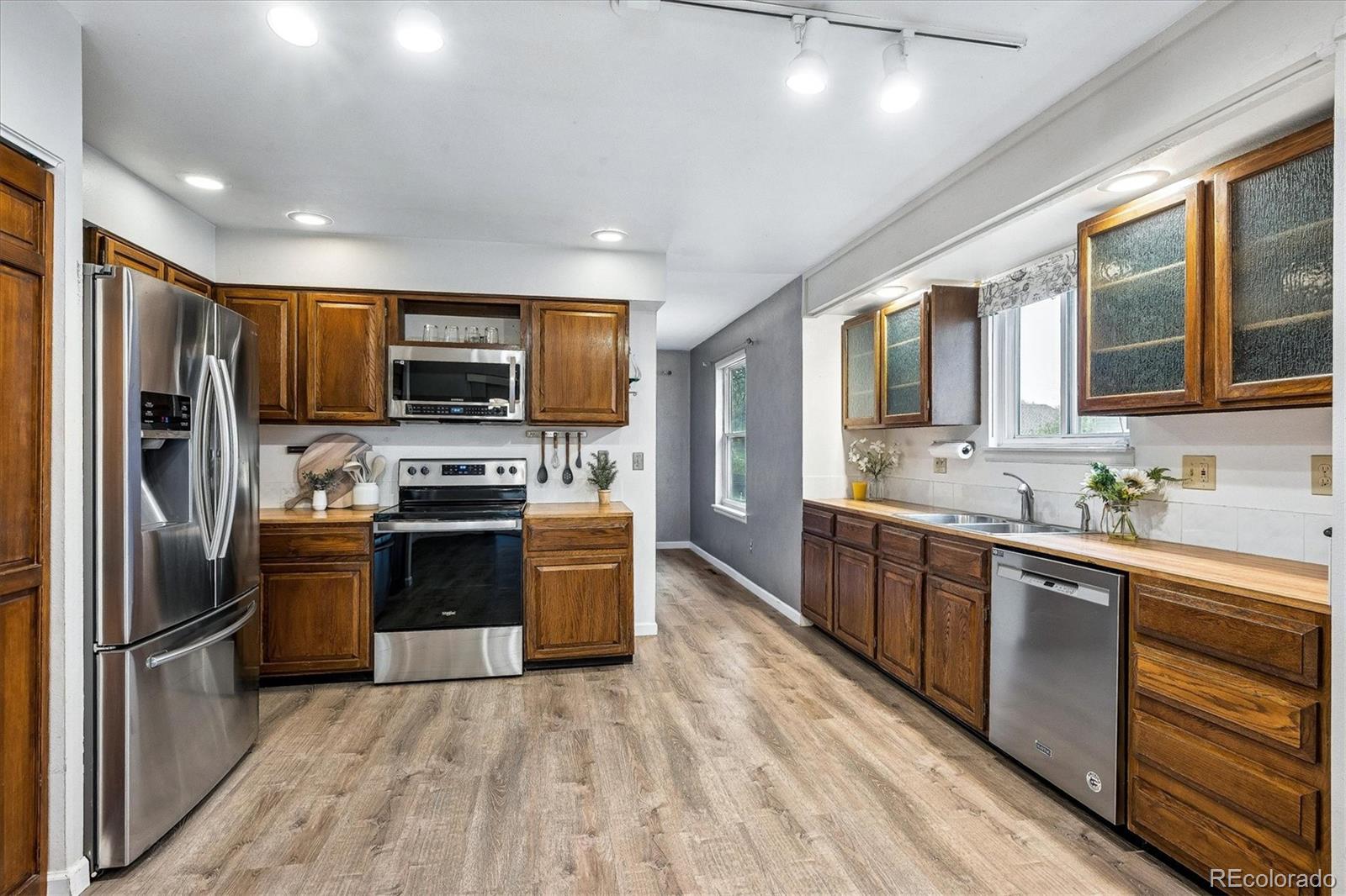 8039 S Newport Ct, Centennial, CO 80112 photo