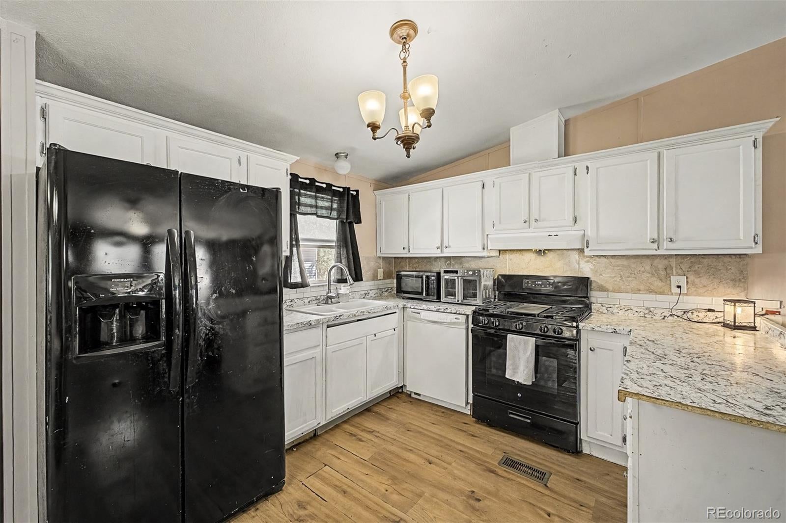 266 Pinto St, Golden, CO 80401 photo