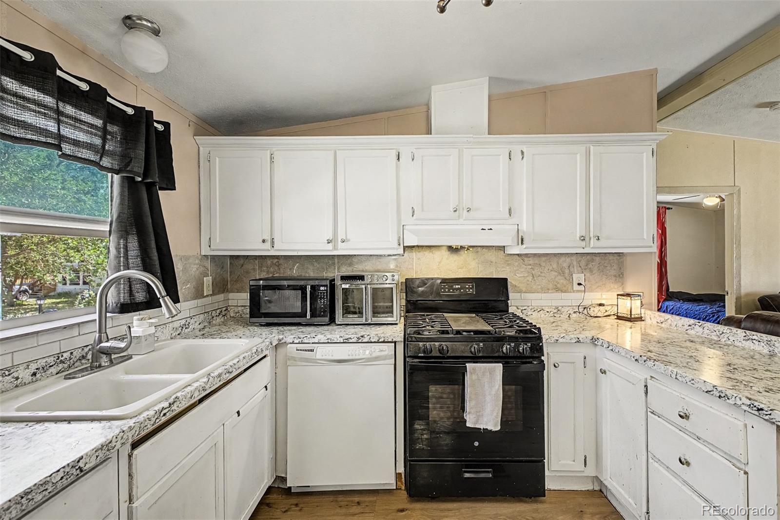 266 Pinto St, Golden, CO 80401 photo