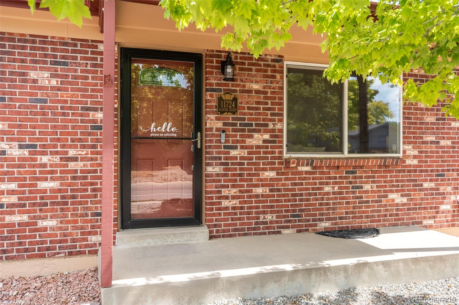 11724 Claude Ct, Northglenn, CO 80233 photo