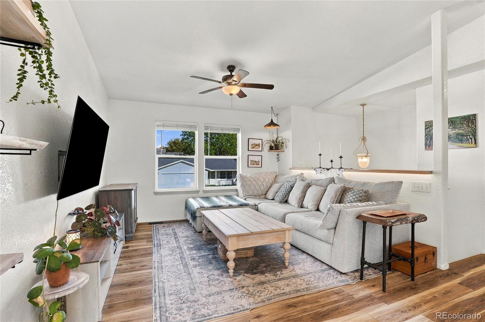 303 Sundance Pkwy, Dacono, CO 80514 photo
