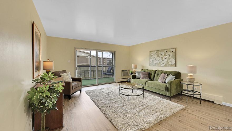 725 S Clinton St #1 B, Denver, CO 80247 photo