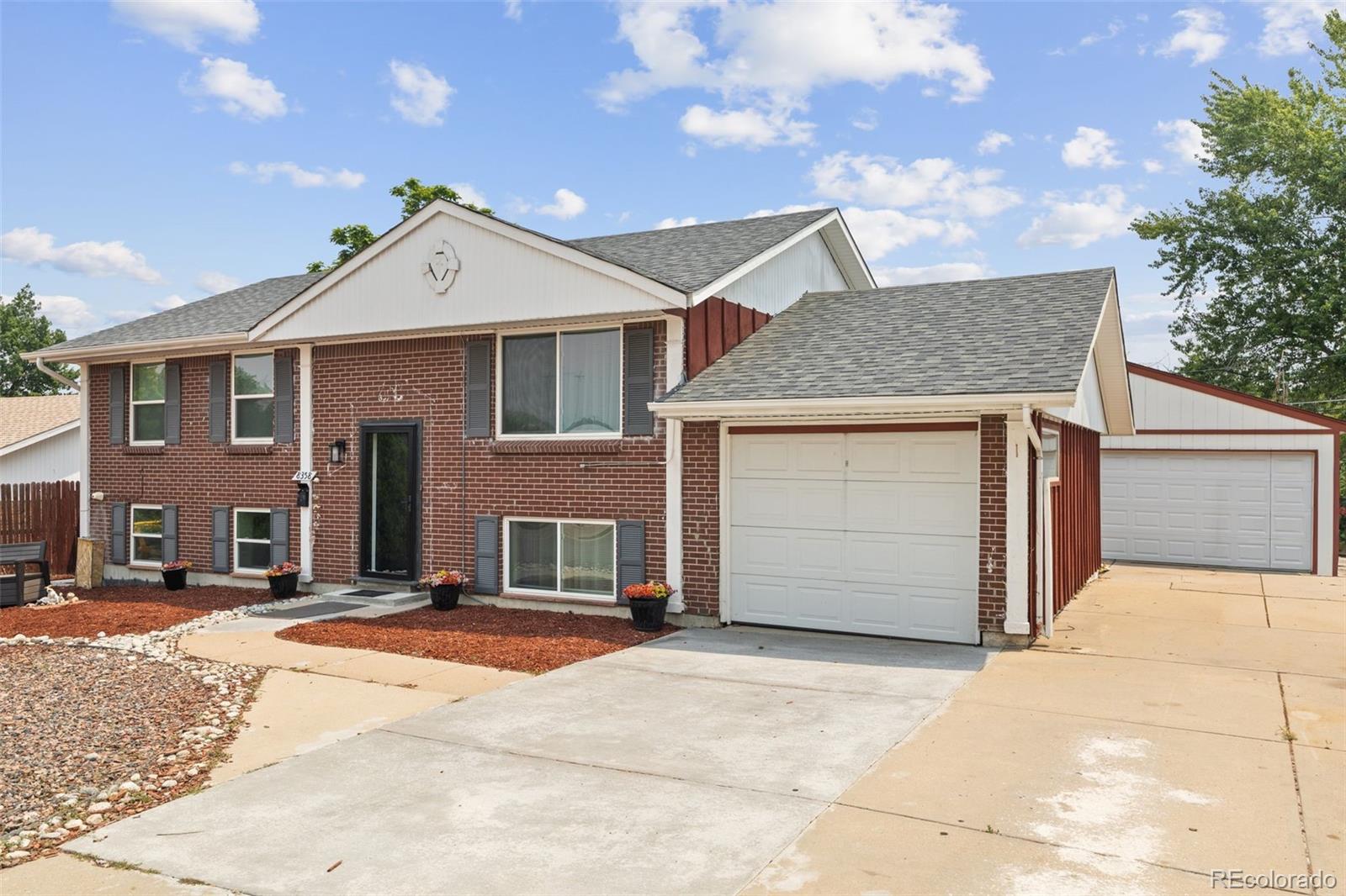 8358 Charles Way, Denver, CO 80221 photo