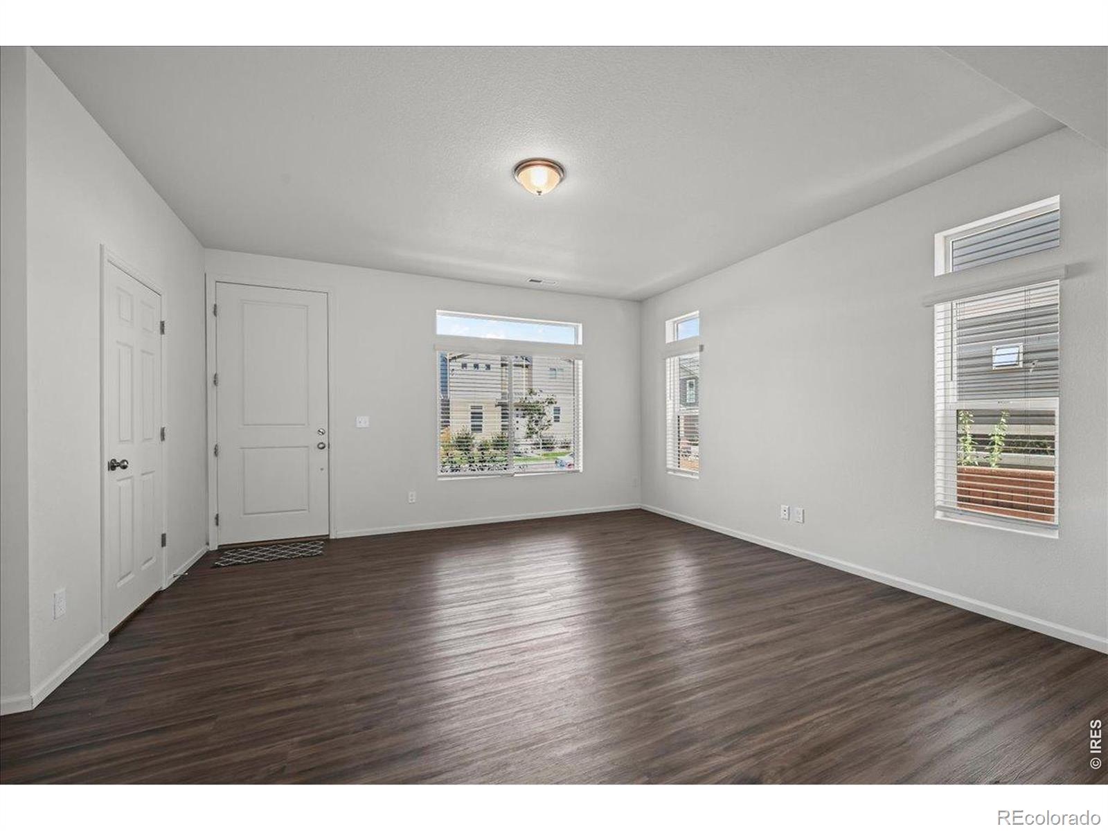 10195 Worchester St, Commerce City, CO 80022 photo