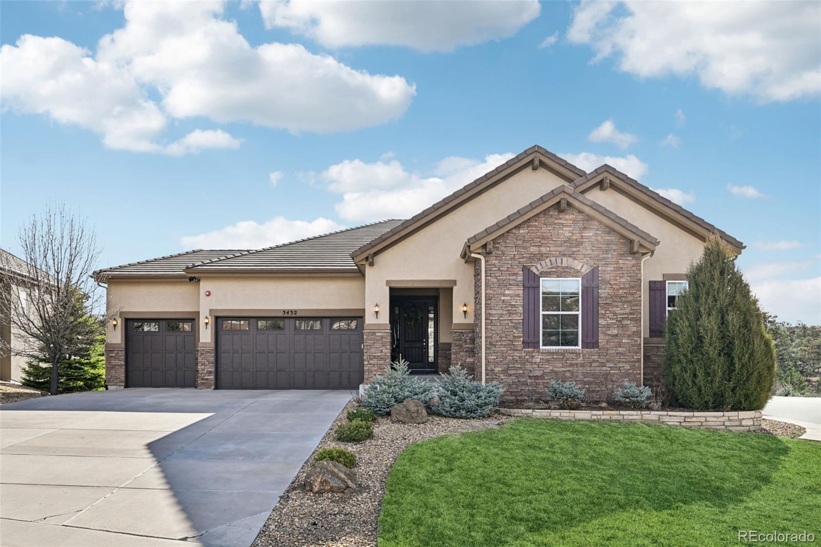 5432 Water Oak Cir, Castle Rock, CO 80108 photo