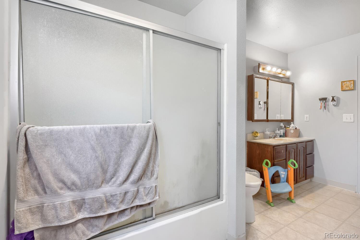 419 S Lima Cir, Aurora, CO 80012 photo