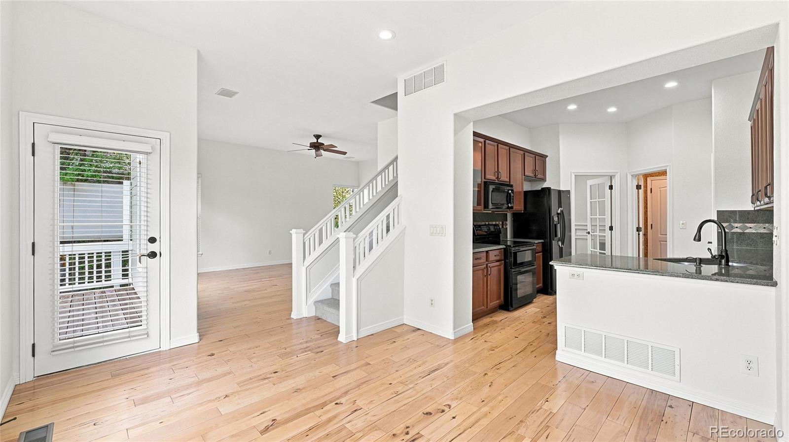 11873 E Maplewood Ave, Englewood, CO 80111 photo