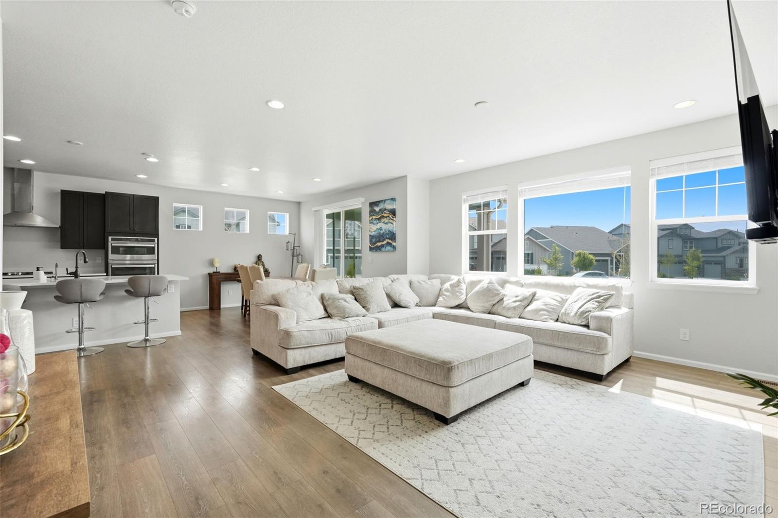 6802 S Uriah St, Aurora, CO 80016 photo
