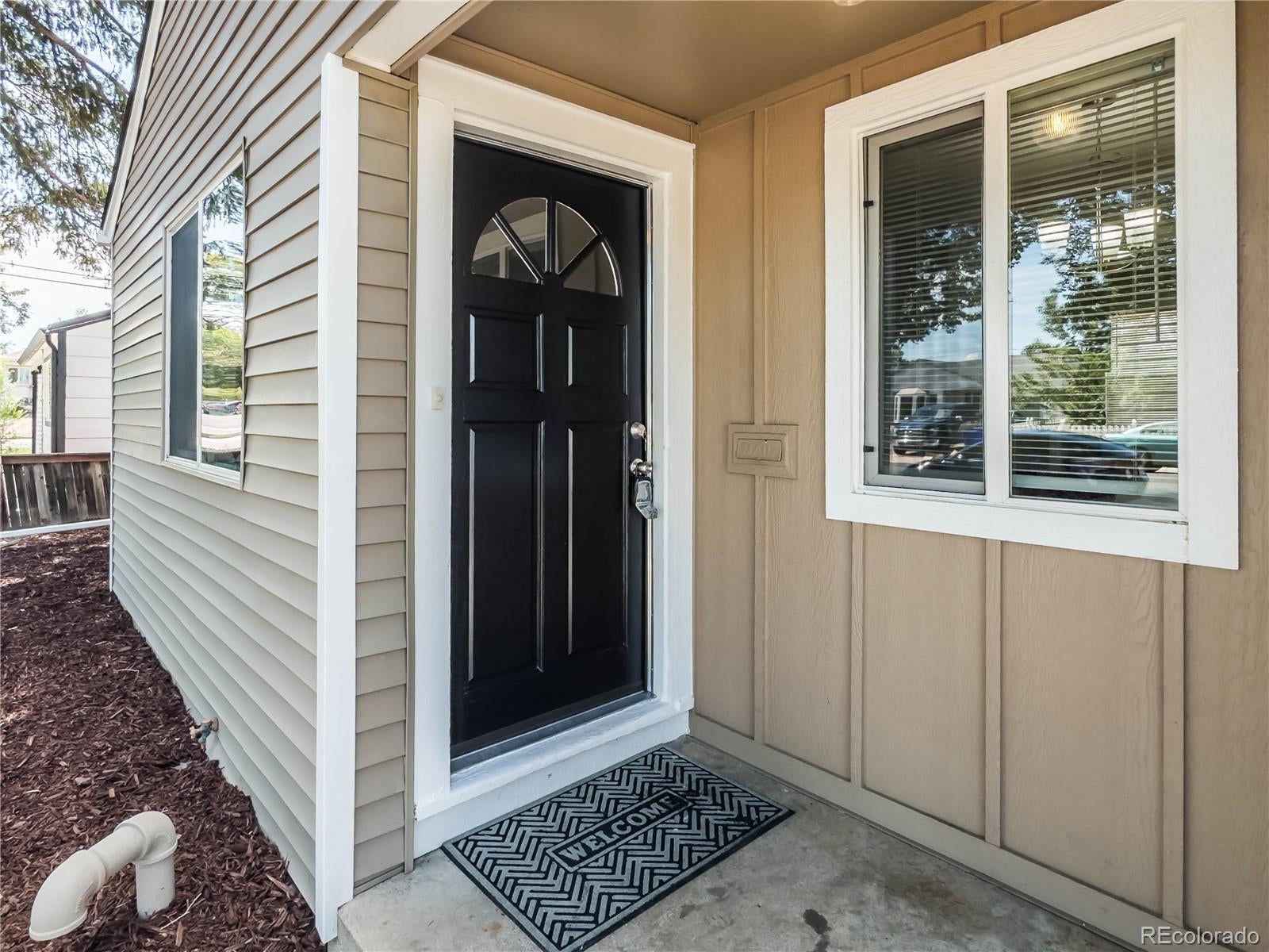 1713 Jamaica St, Aurora, CO 80010 photo