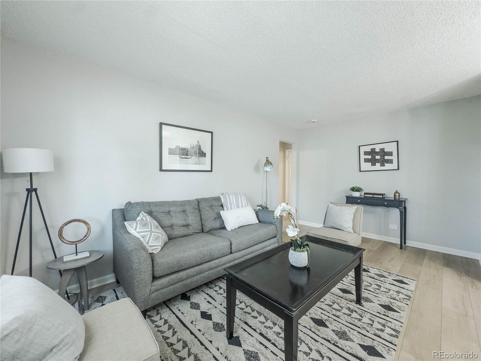 1713 Jamaica St, Aurora, CO 80010 photo