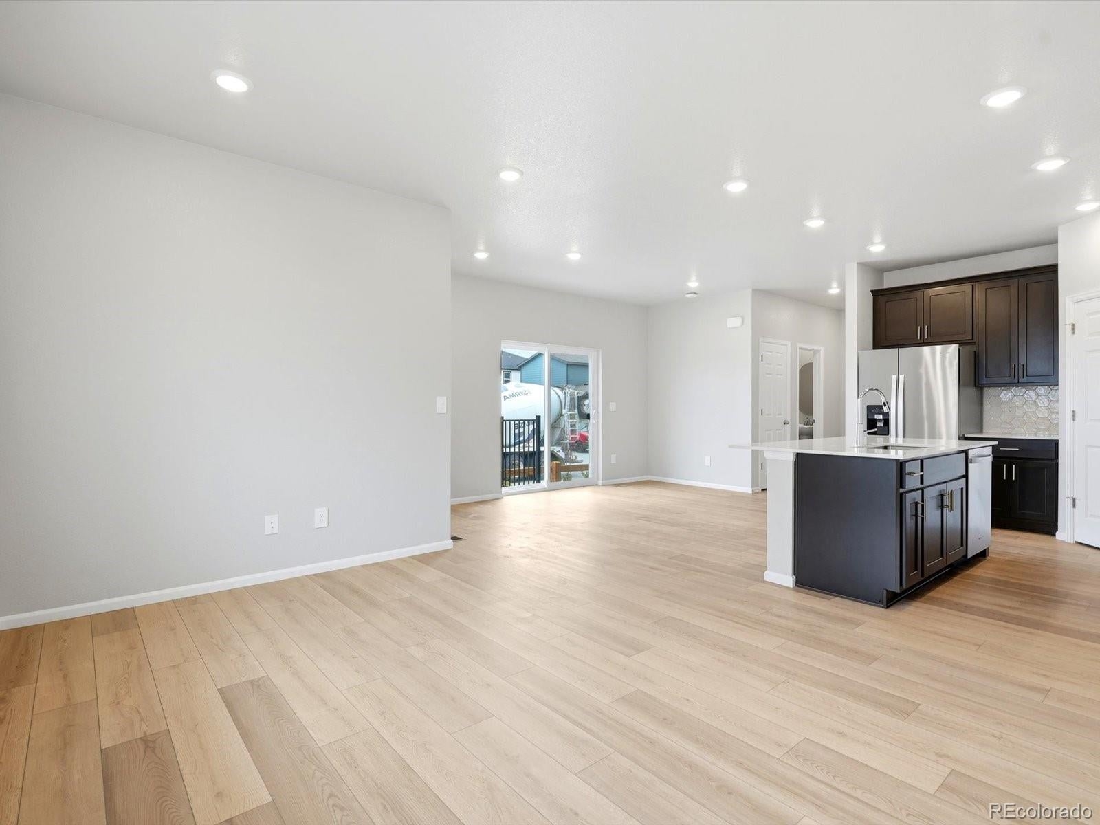 2197 E 164 Ave, Thornton, CO 80602 photo