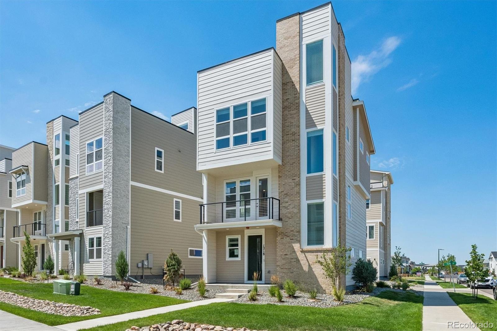 1218 Dylan Dr, Erie, CO 80026 photo