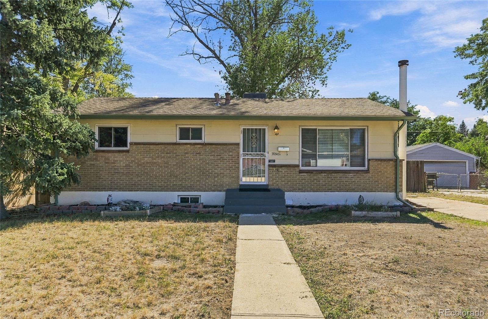7090 Iowa Ave, Denver, CO 80232