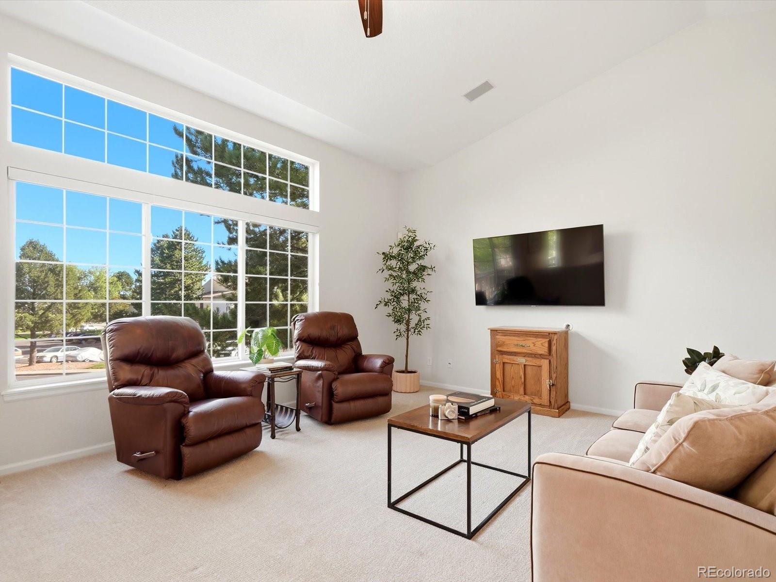 9639 Brentwood Way, Broomfield, CO 80021 photo
