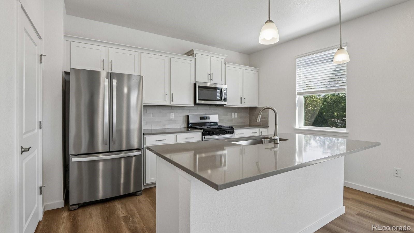 1251 Pinnacle Ave, Lochbuie, CO 80603 photo