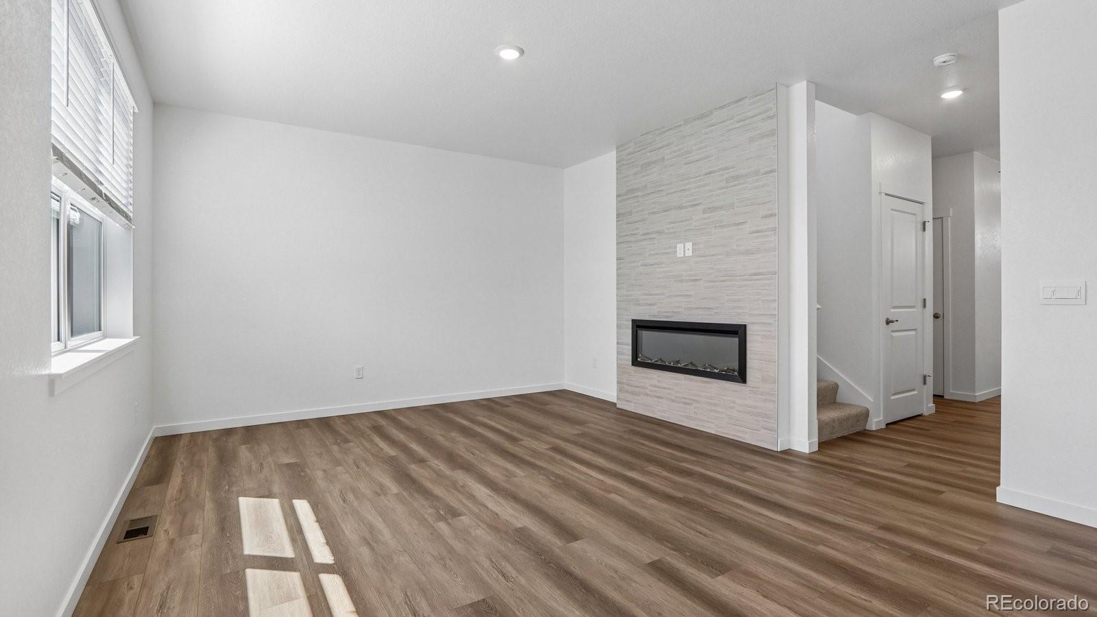 1251 Pinnacle Ave, Lochbuie, CO 80603 photo