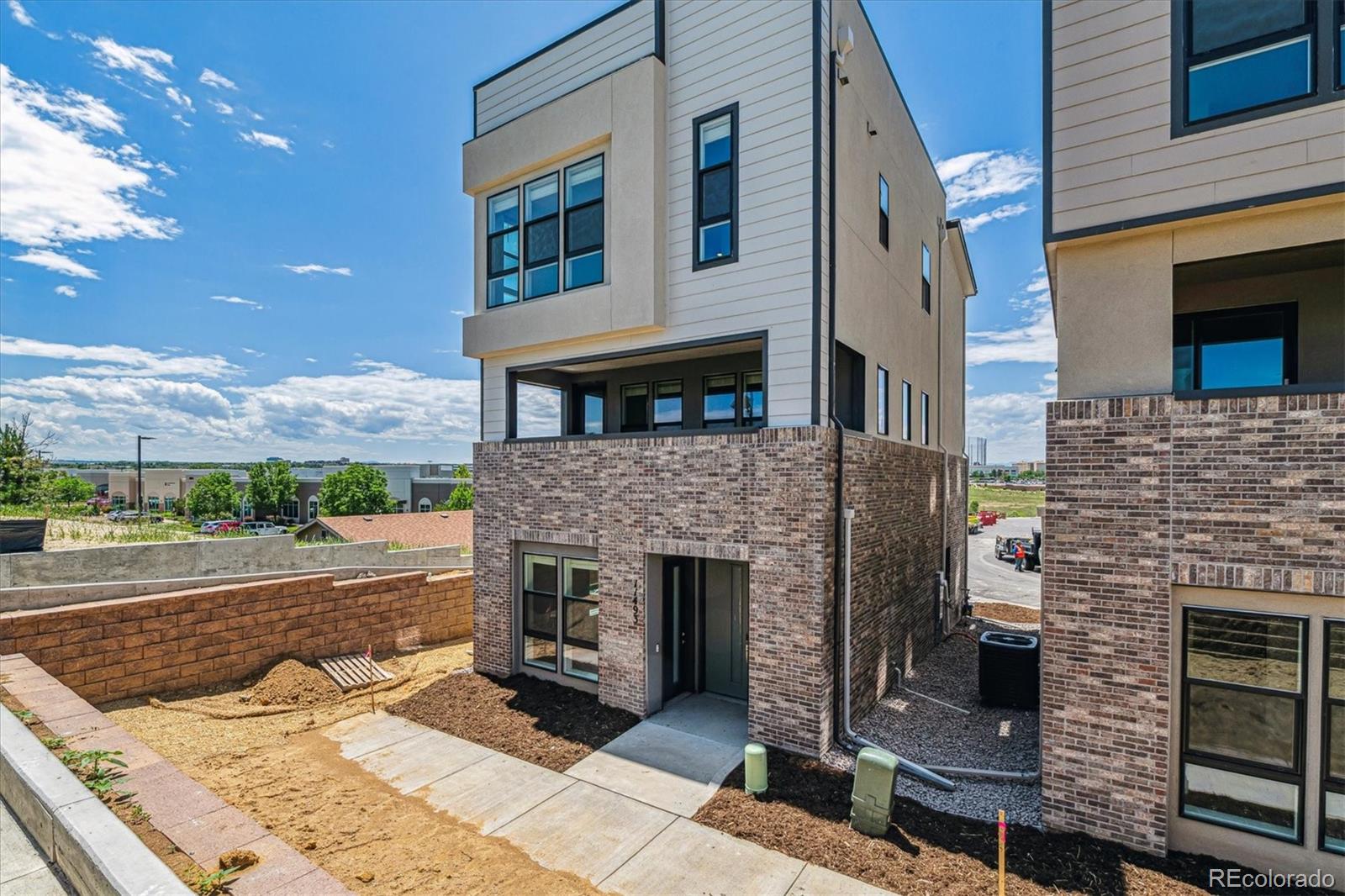 11493 E Briarwood Cir, Centennial, CO 80112 photo