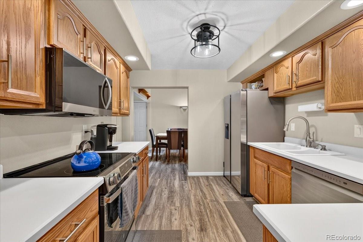6476 Welch Ct, Arvada, CO 80004 photo