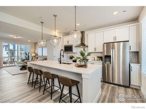 Townhouse in Broomfield CO 1718 Peak Loop.jpg