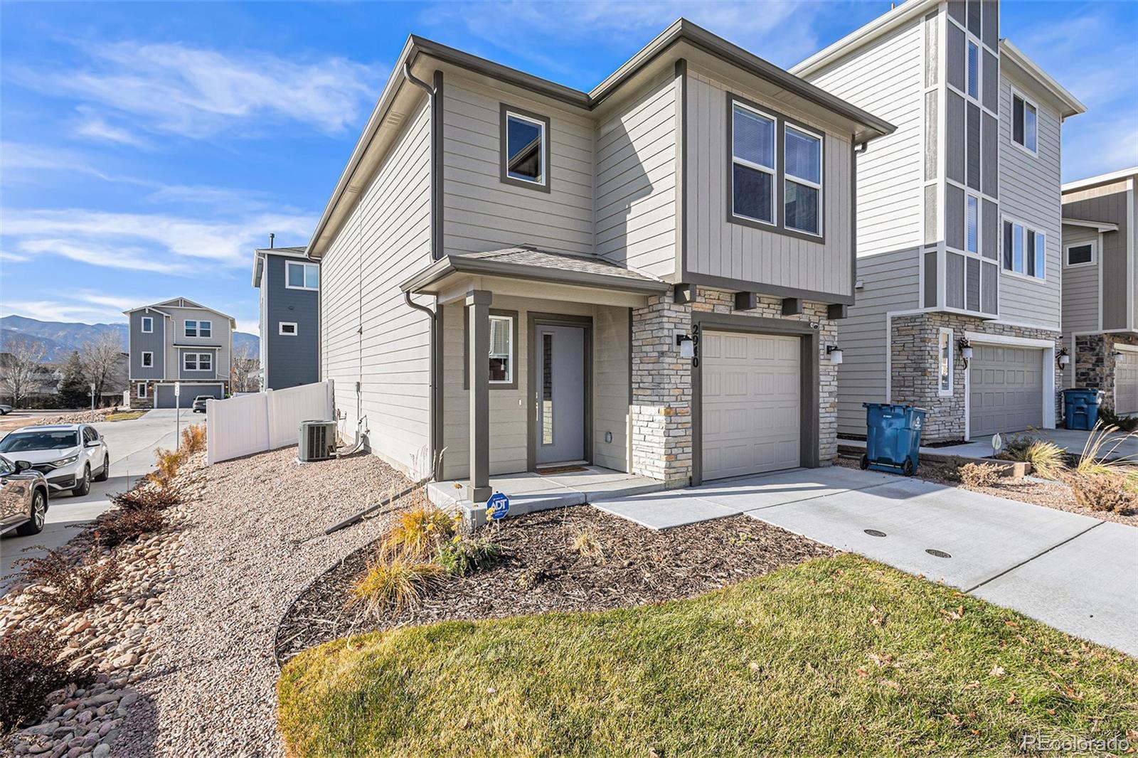 2940 Magic Carpet Loop, Colorado Springs, CO 80916 photo