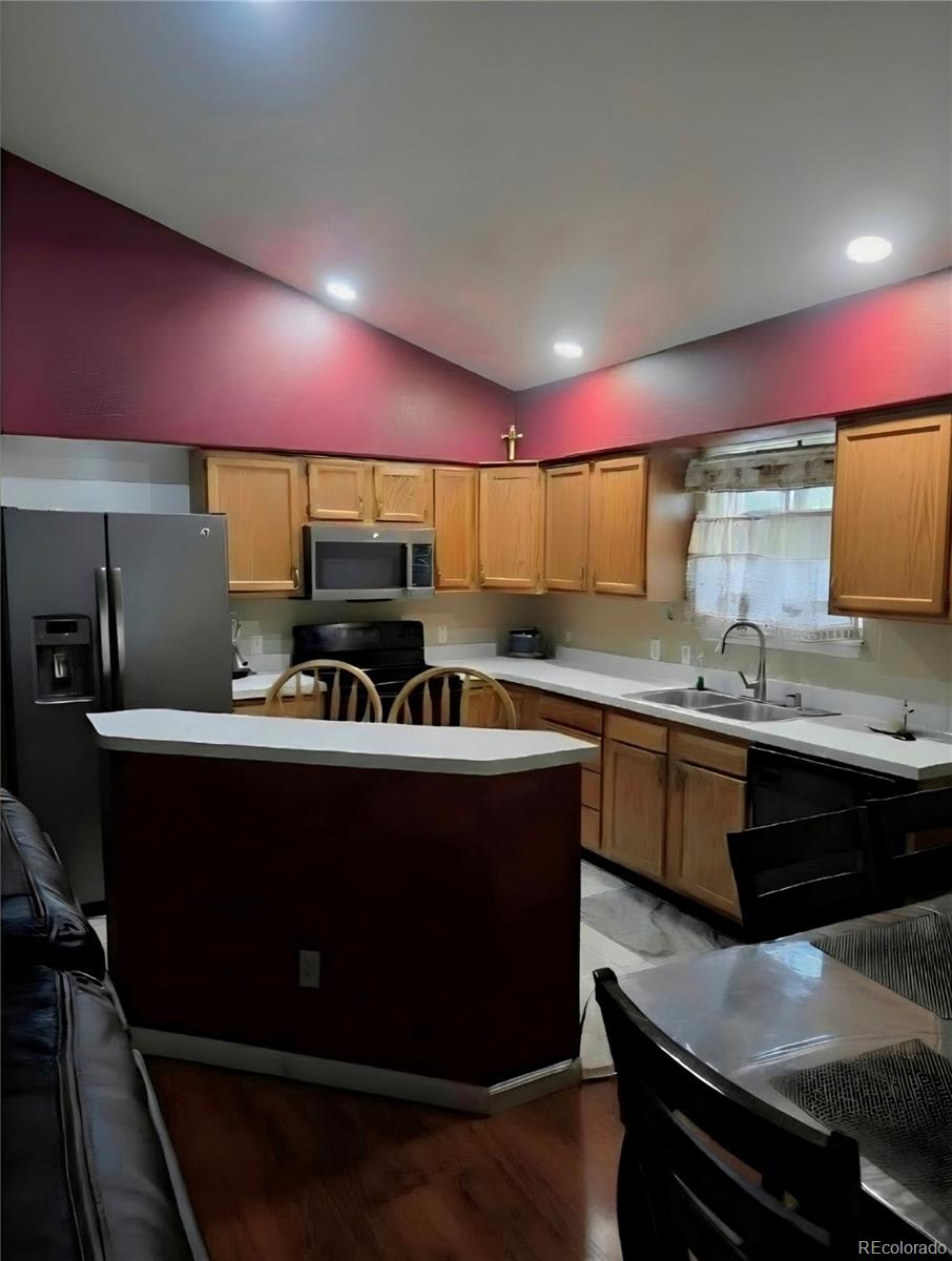 14574 Andrews Dr, Denver, CO 80239 photo