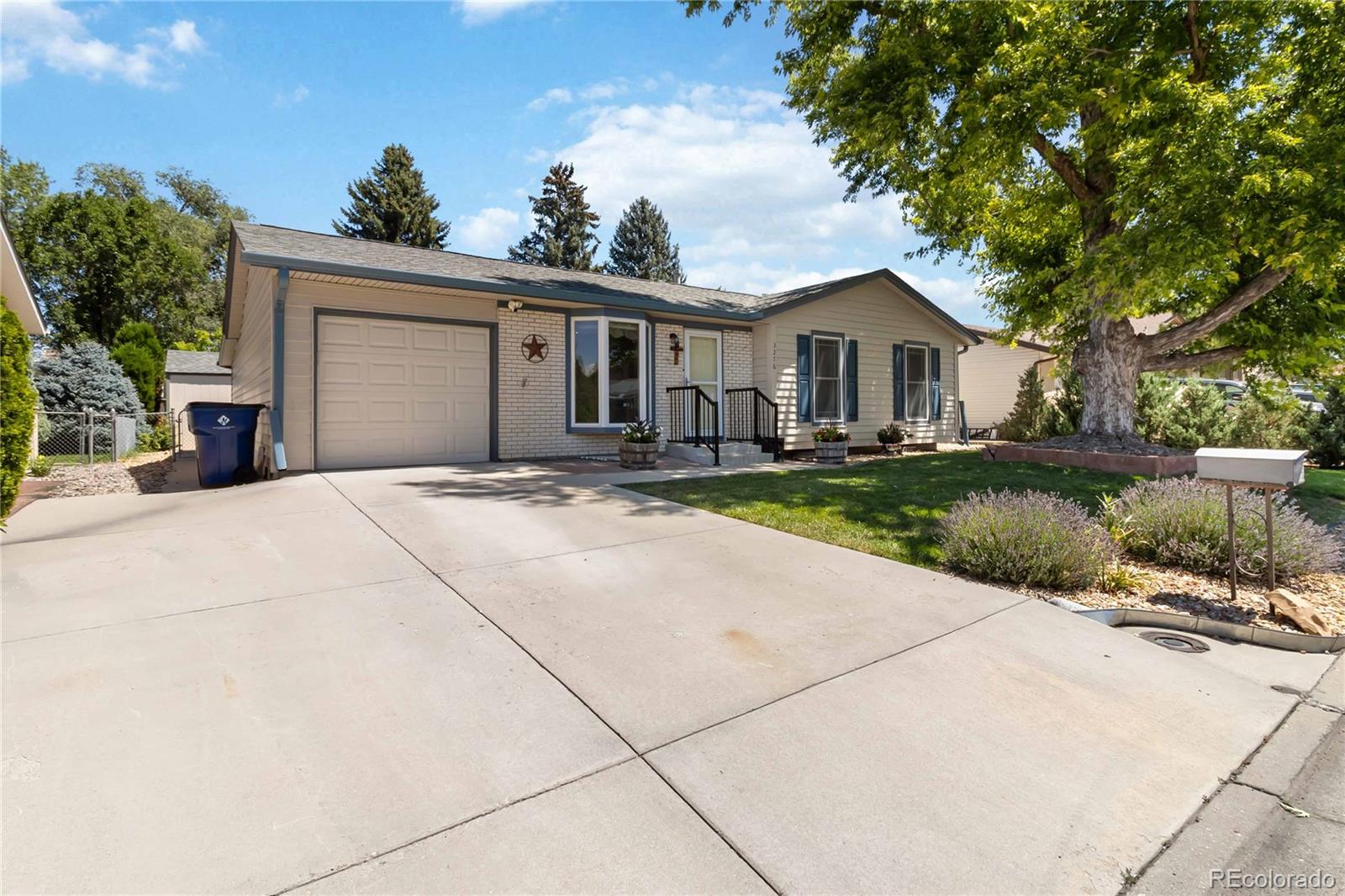 3276 S Hoyt Way, Denver, CO 80227 photo