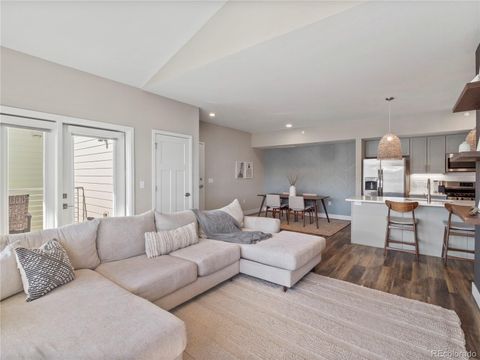 Condominium in Lafayette CO 210 S Cherrywood Drive #303.jpg