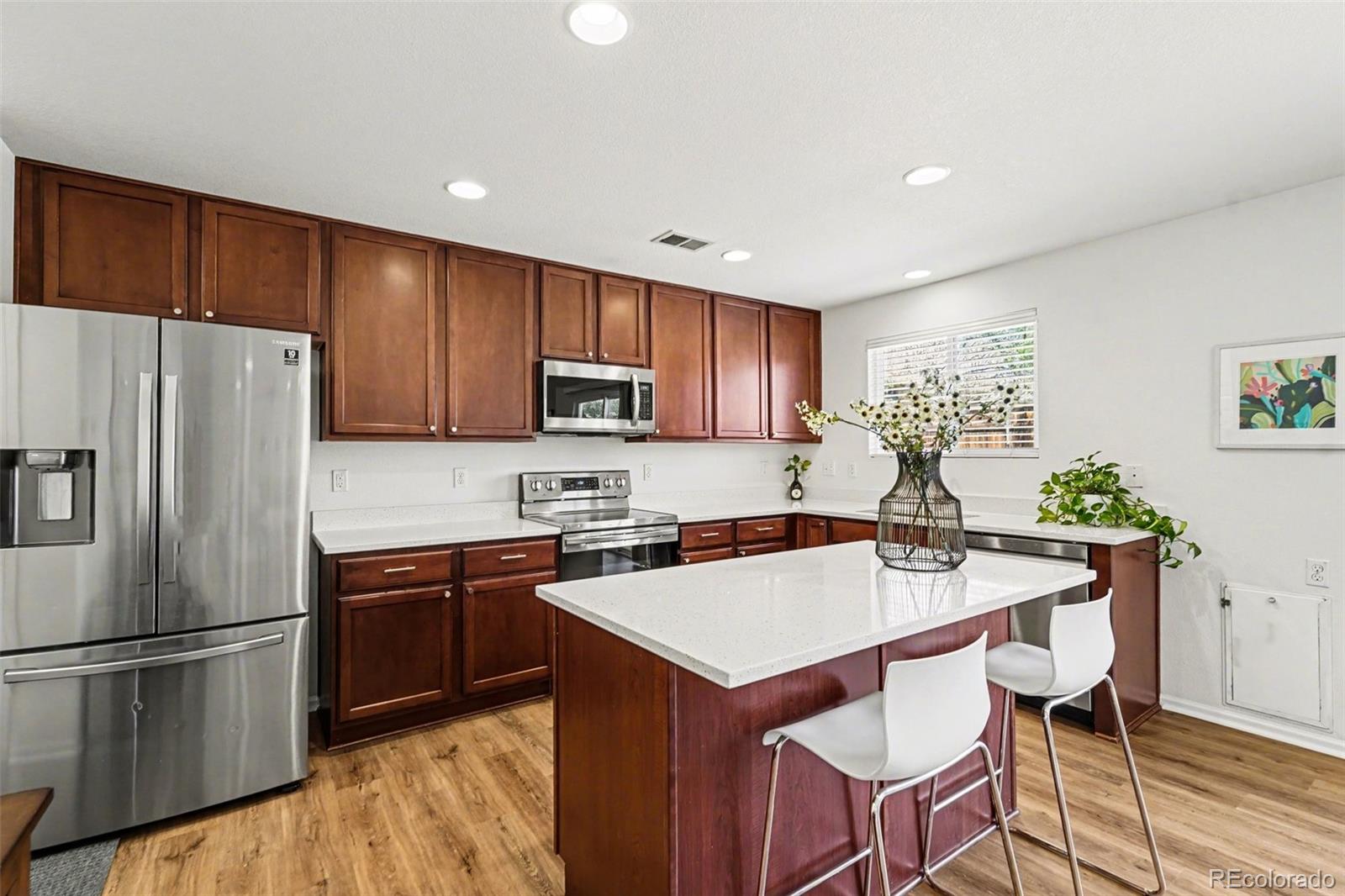 1949 W 52 Pl, Denver, CO 80221 photo