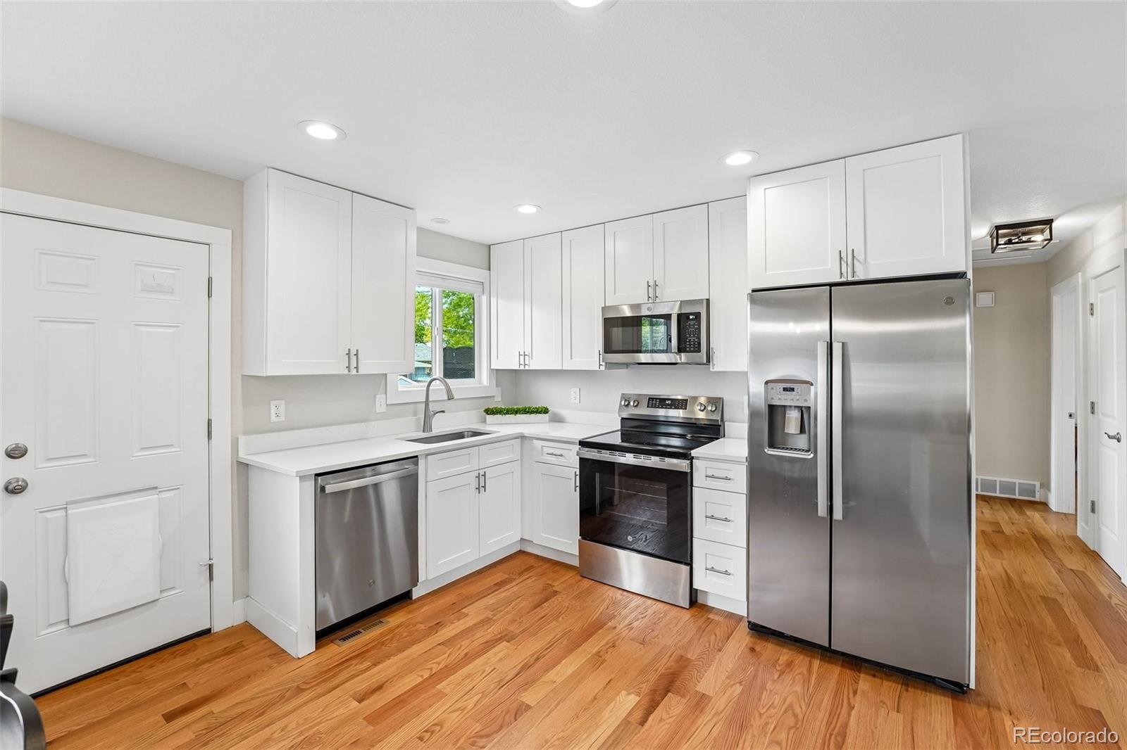 3521 W Mountain Rd, Englewood, CO 80110 photo