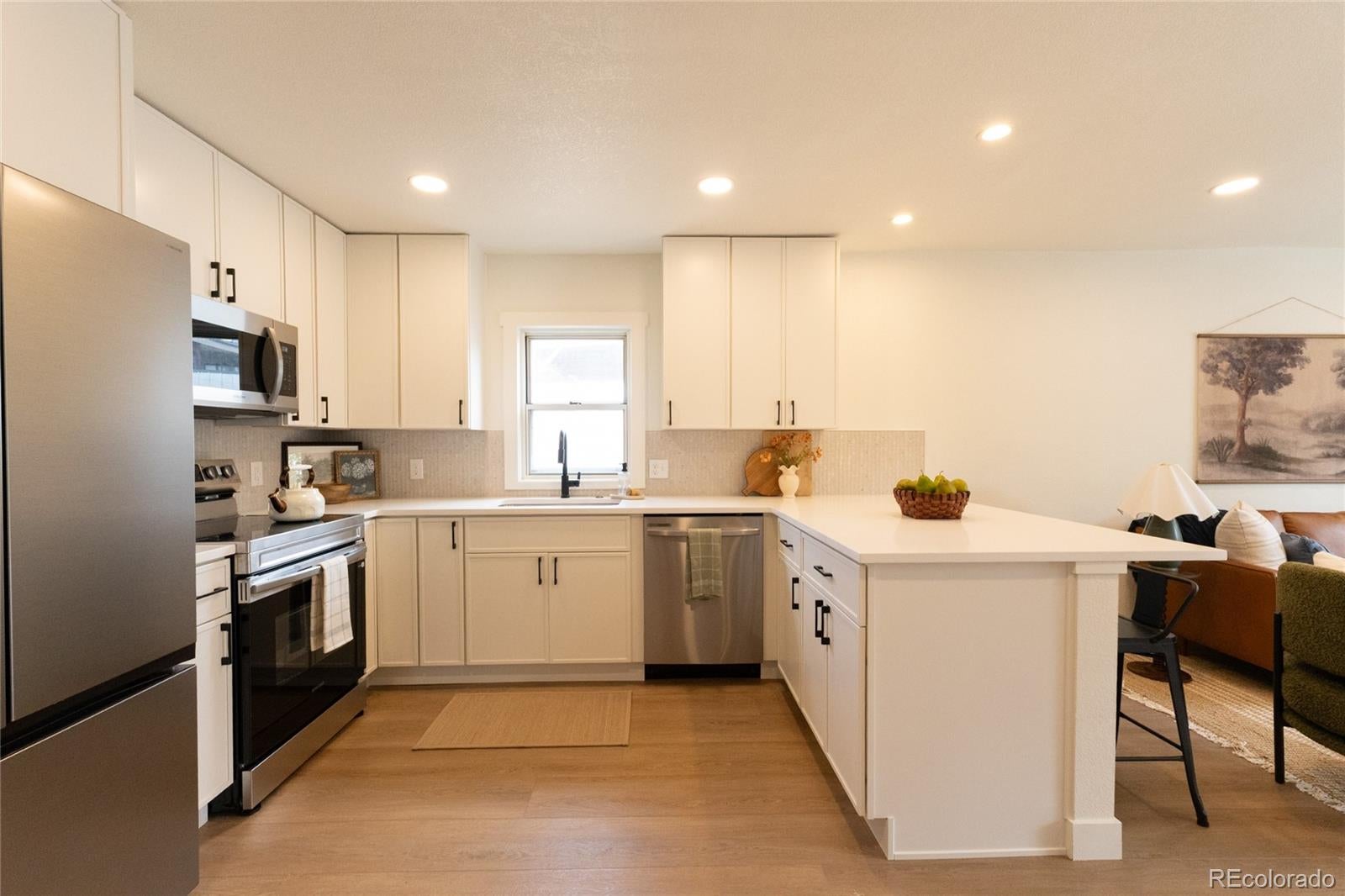 1073 S Raleigh St, Denver, CO 80219 photo