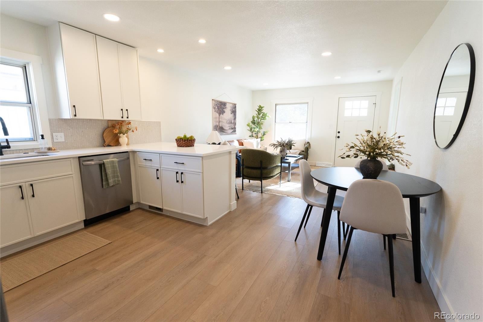 1073 S Raleigh St, Denver, CO 80219 photo