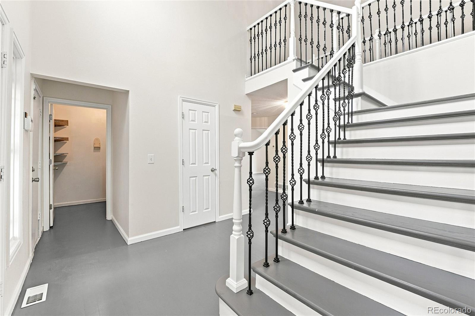 18290 E Harvard Pl, Aurora, CO 80013 photo