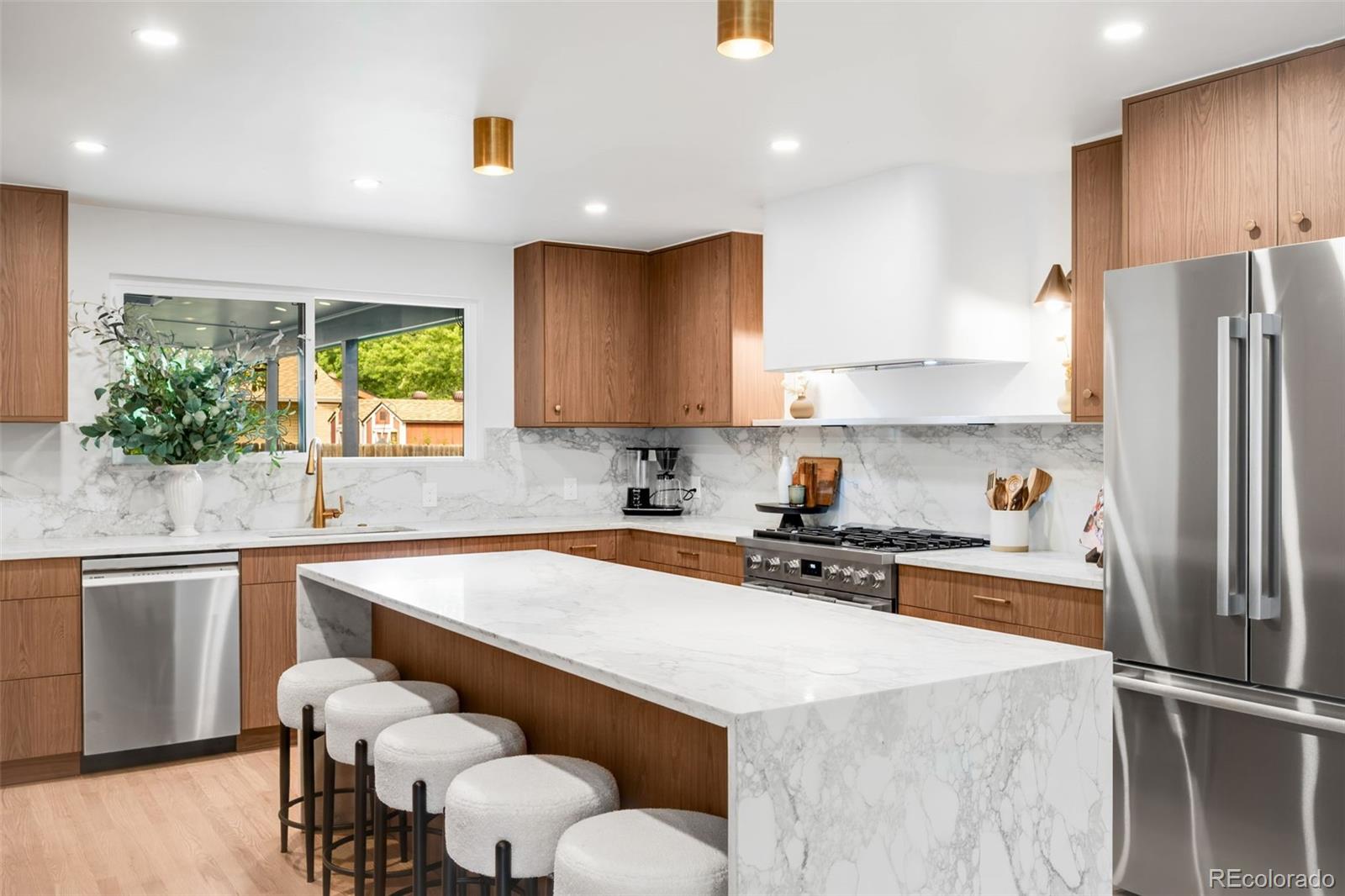3253 S Columbine St, Denver, CO 80210 photo