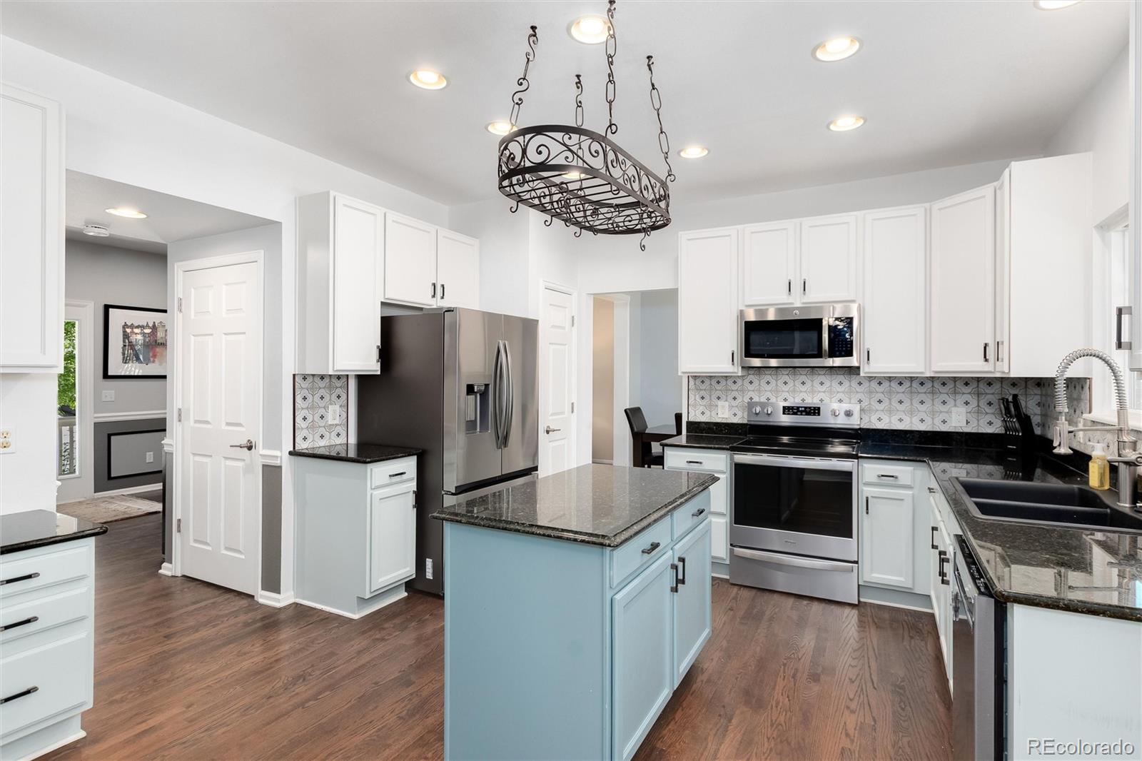 2073 Maples Pl, Littleton, CO 80129 photo
