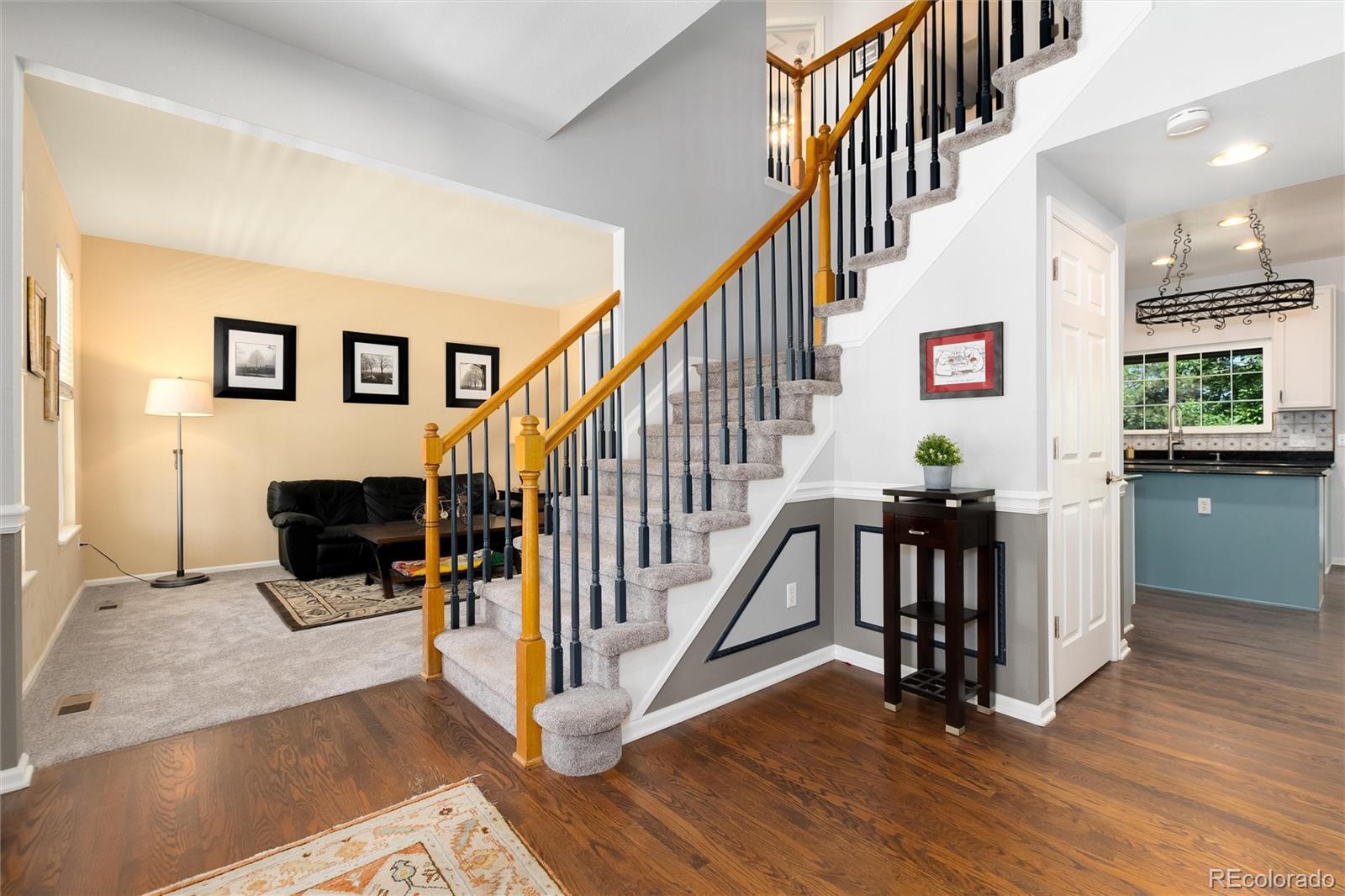 2073 Maples Pl, Littleton, CO 80129 photo