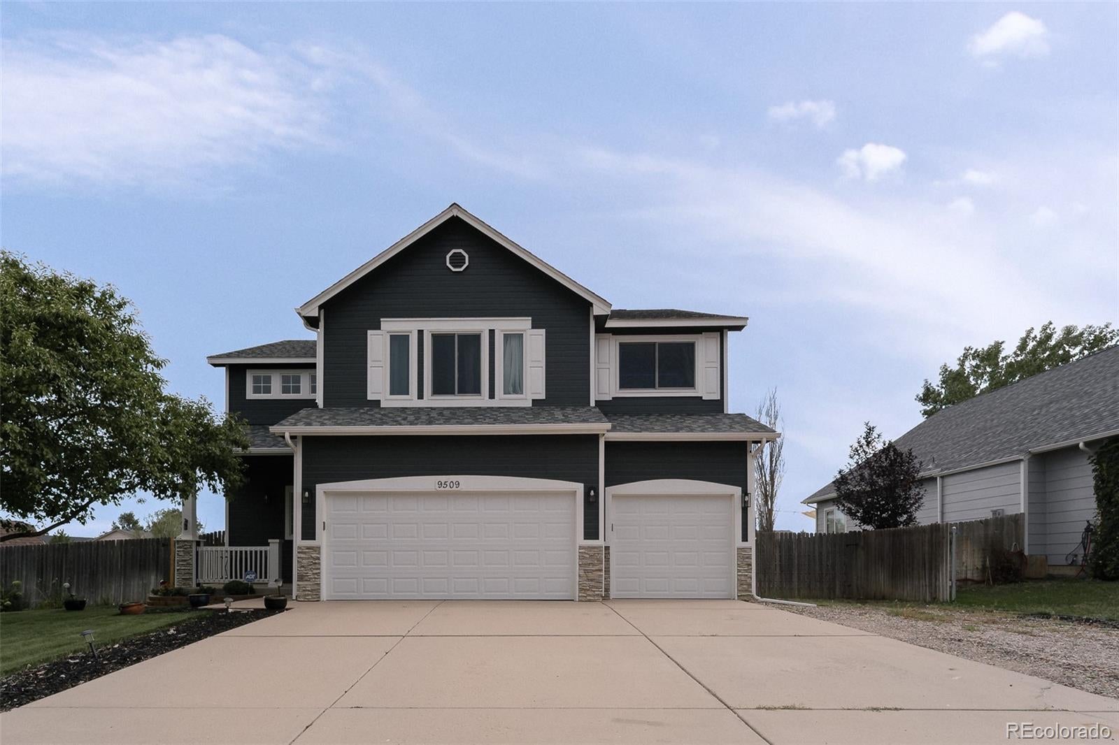 9509 Bur Oak Ln, Colorado Springs, CO 80925 photo