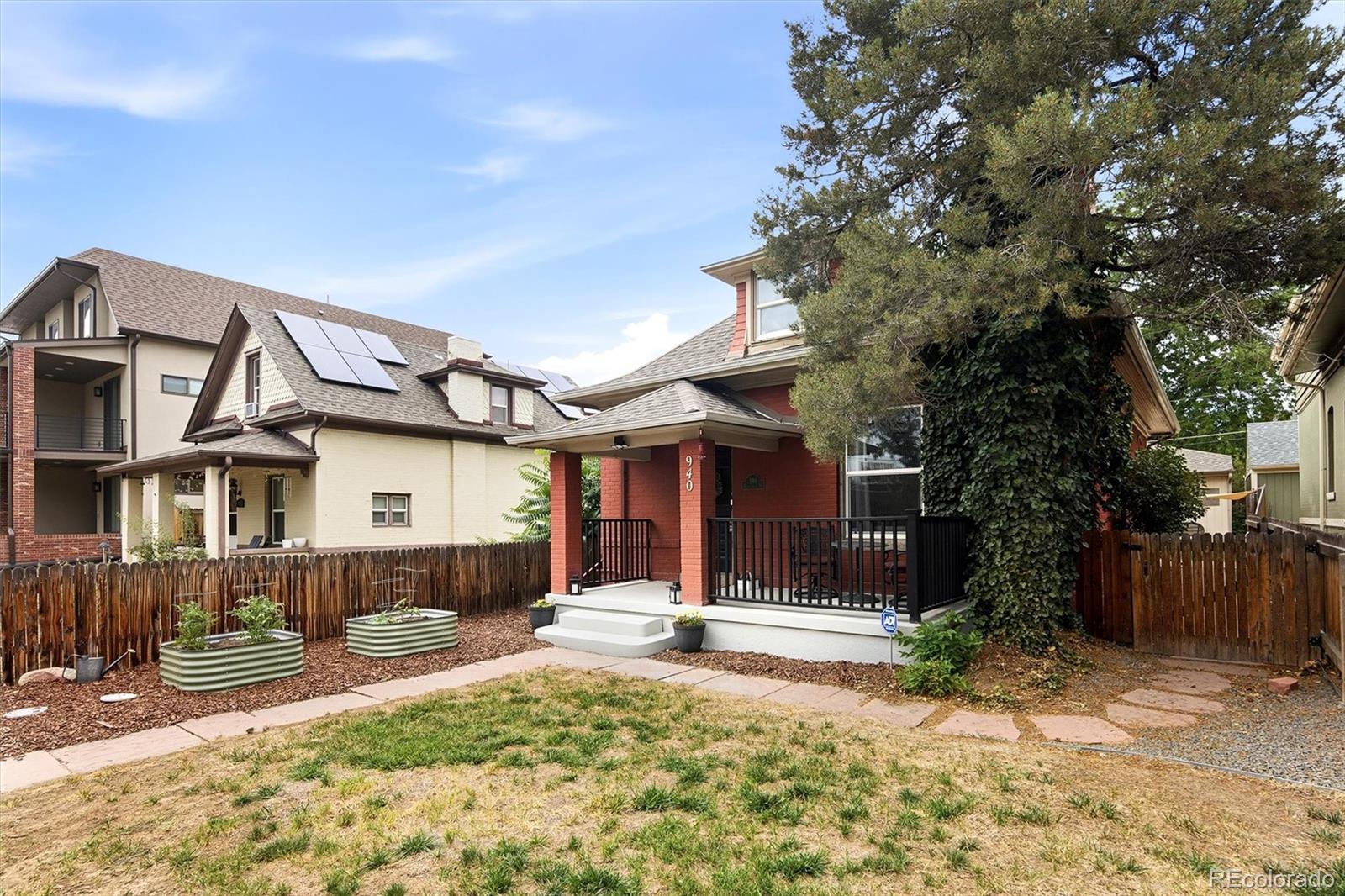 940 S Logan St, Denver, CO 80209 photo