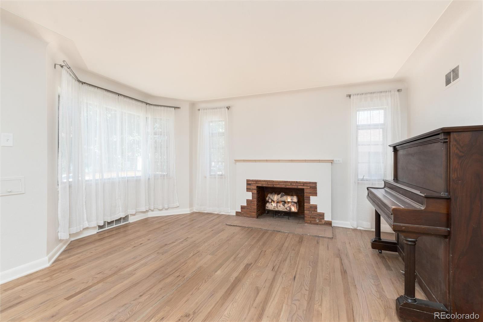1453 Zenobia St, Denver, CO 80204 photo