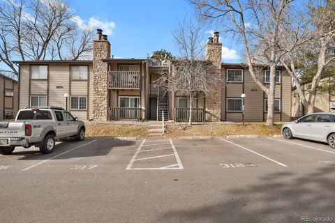 Condominium in Aurora CO 1876 S Pitkin Circle #B.jpg