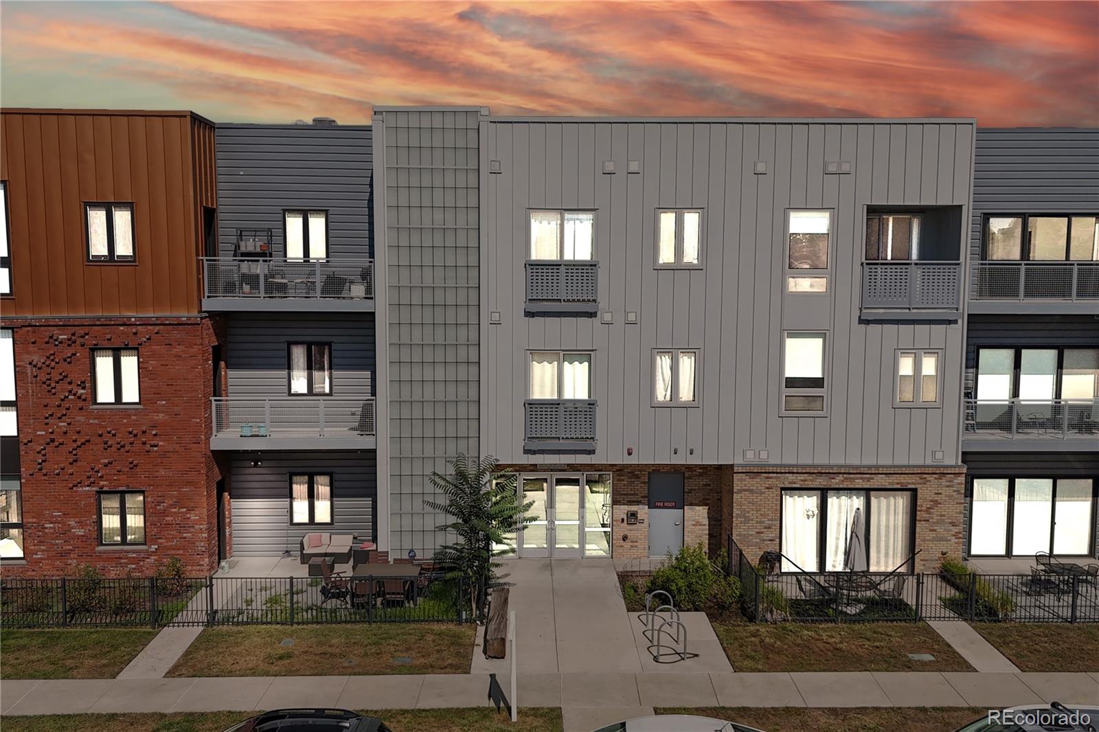 2525 Arapahoe Street Rd #305, Denver, CO 80205 photo