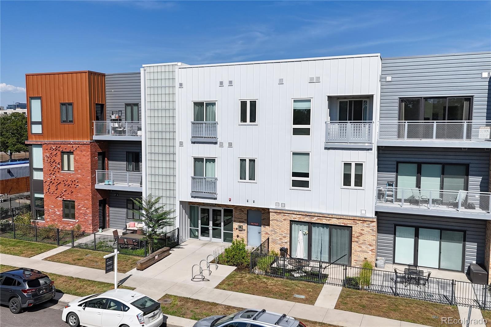 2525 Arapahoe Street Rd #305, Denver, CO 80205 photo