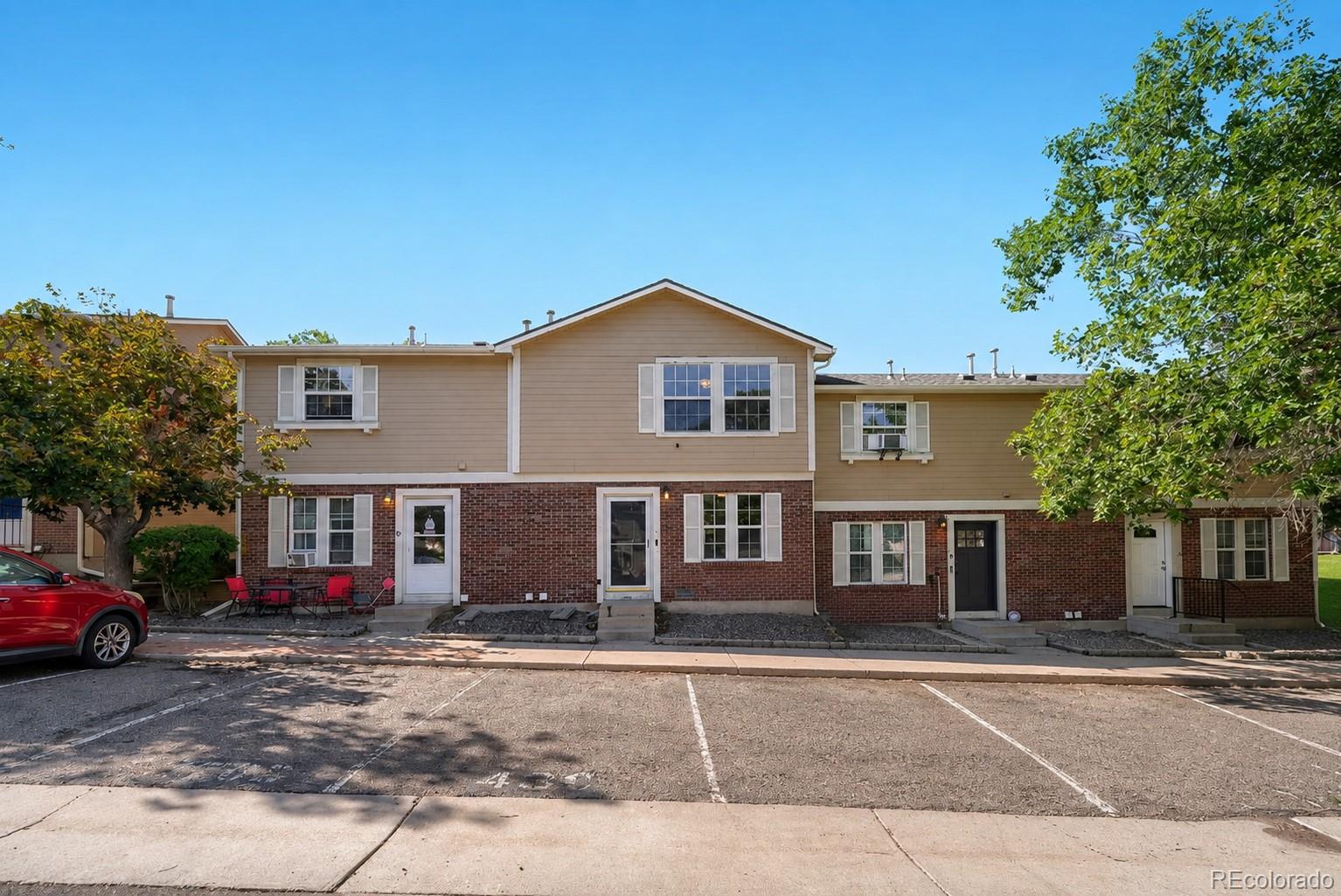 1543 Ouray Cir, Aurora, CO 80017