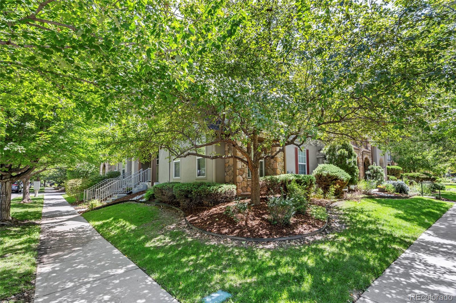 8108 E 28 Pl, Denver, CO 80238 photo