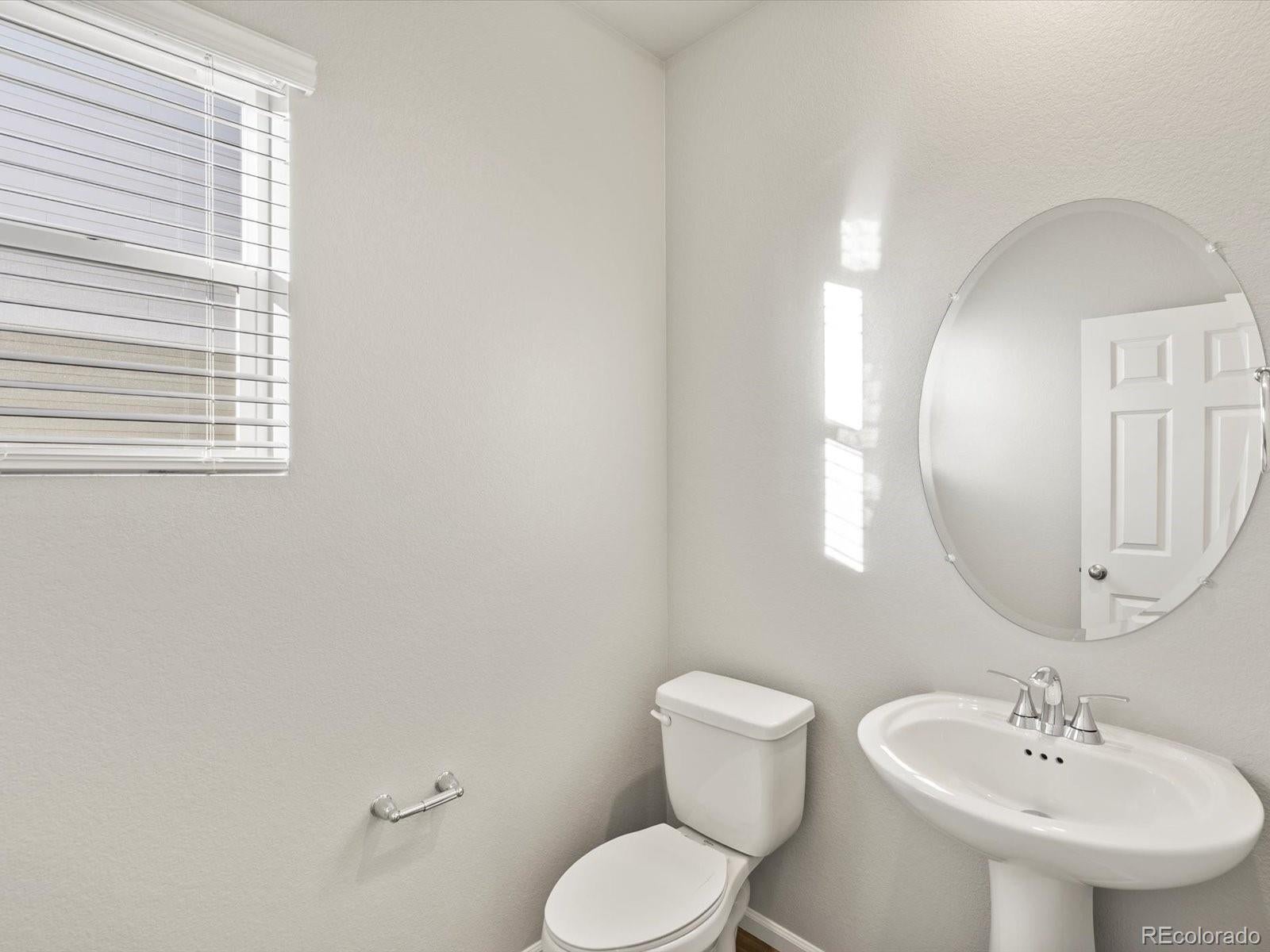 6892 Quail Ave, Firestone, CO 80504 photo
