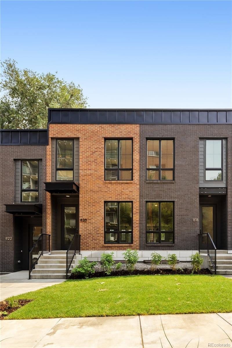 808 Dahlia St, Denver, CO 80220 photo