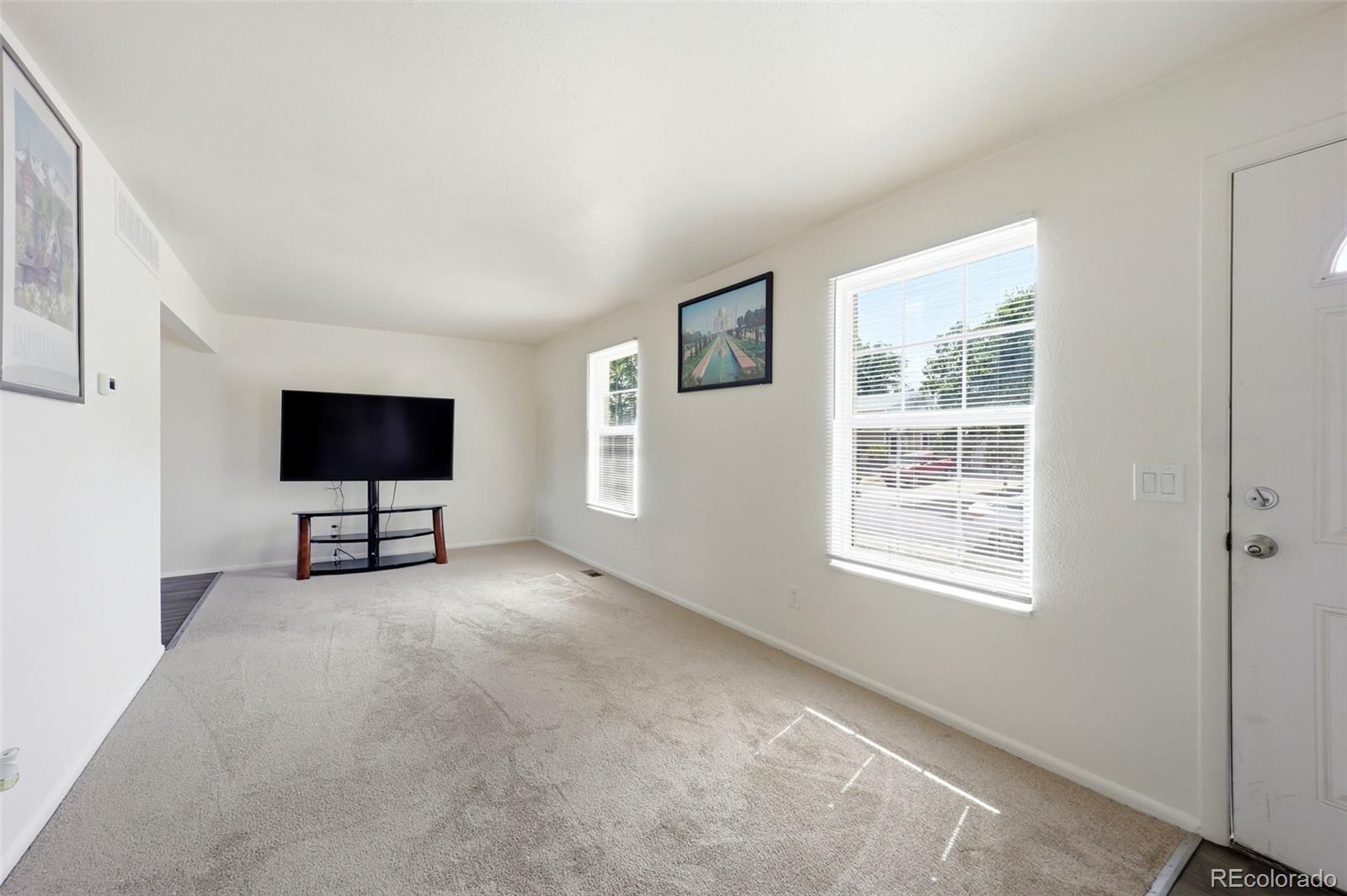 4221 S Quintero Way, Aurora, CO 80013 photo