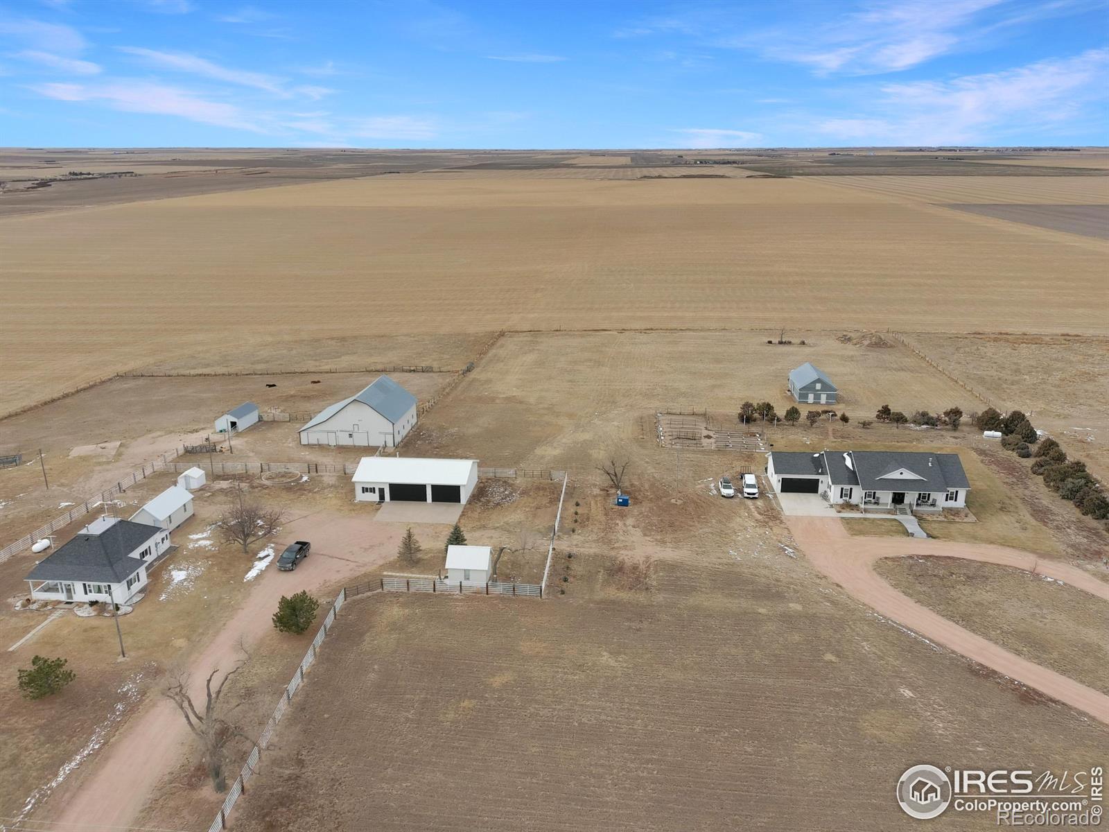 Single Family Residence in Haxtun CO 28360 County Road 3 38.jpg