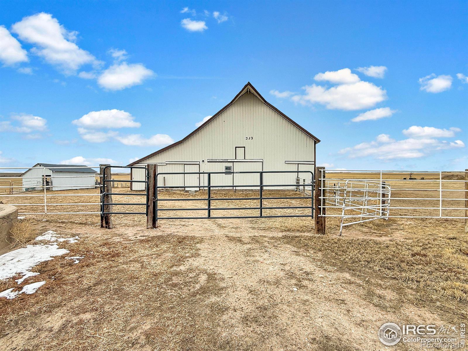 Single Family Residence in Haxtun CO 28360 County Road 3 35.jpg